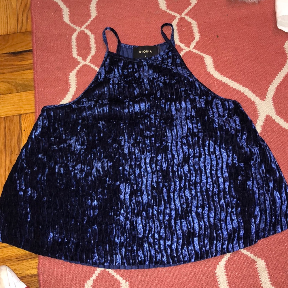 Crushed velvet flowy tank top